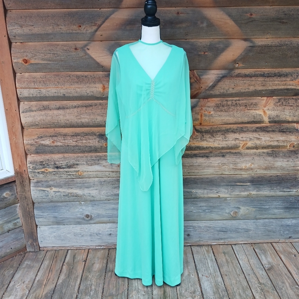 Vtg Seafoam Green Chiffon Cape Maxi Dress Rhinestone Empire‎ Waist Formal Gown